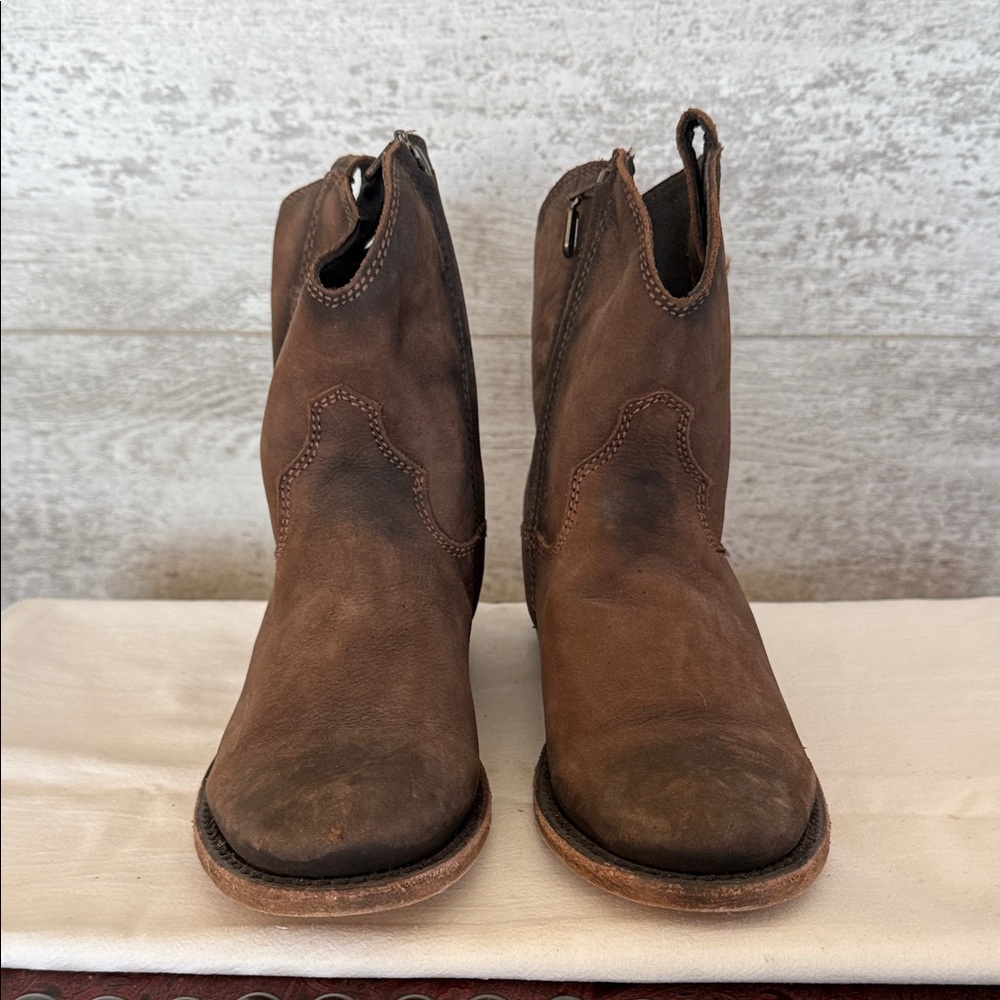 Liberty Black boots